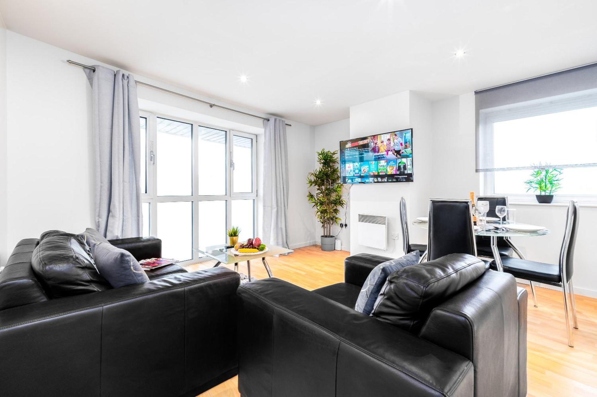 City Centre Apartment - 2 Bedroom - Secure Parking - Top Rated - 201M Birmingham Eksteriør billede