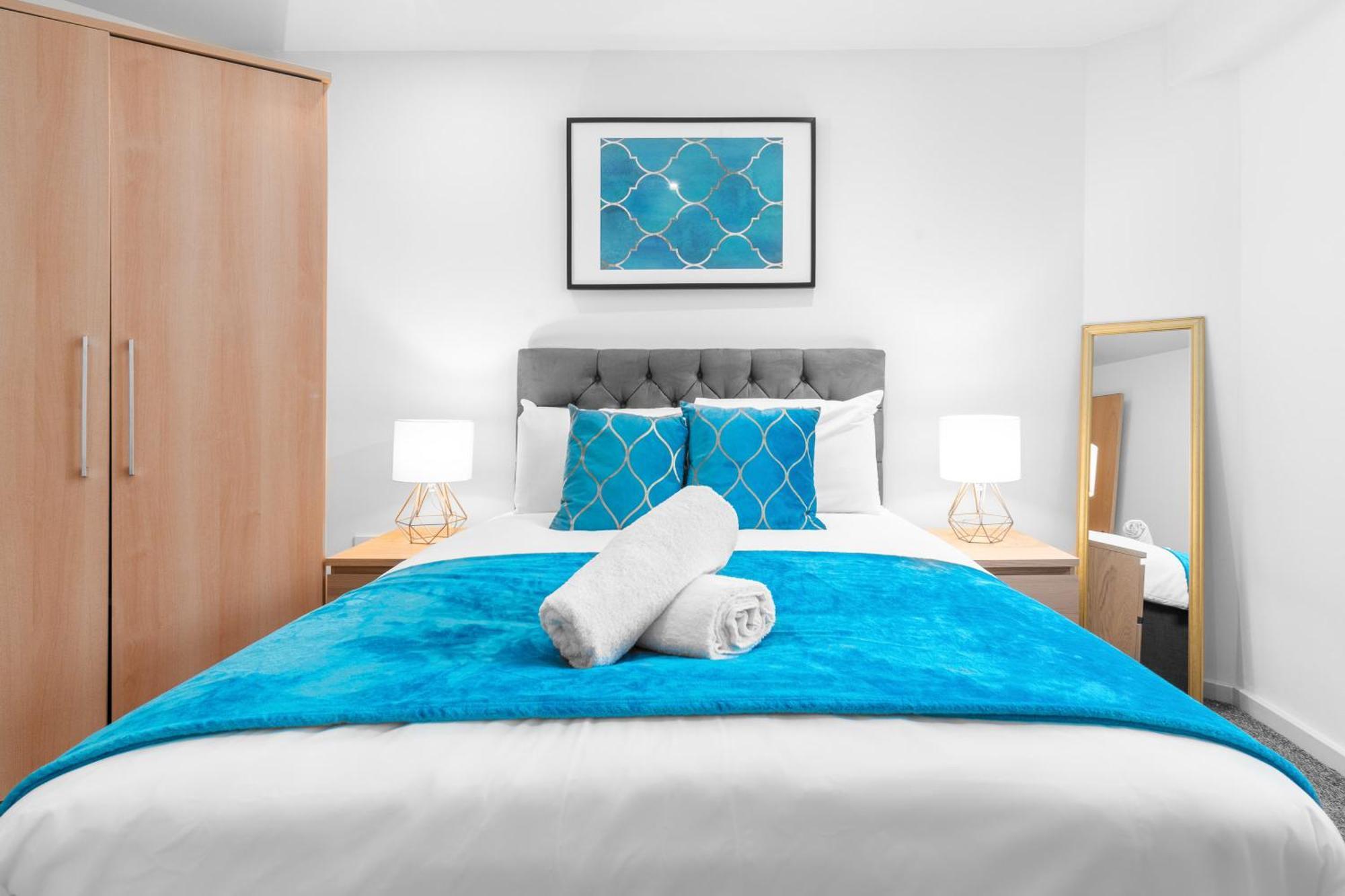 City Centre Apartment - 2 Bedroom - Secure Parking - Top Rated - 201M Birmingham Eksteriør billede