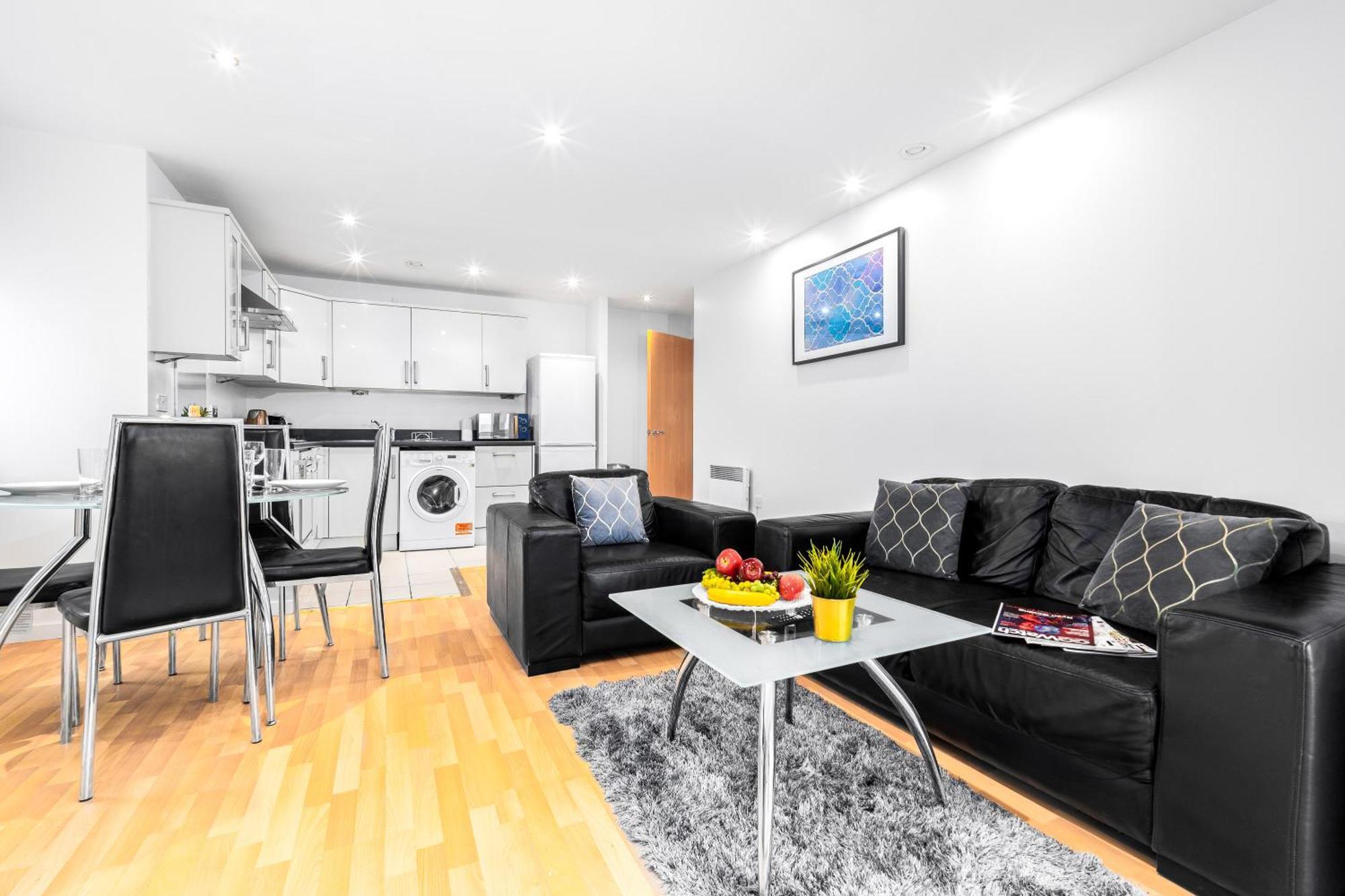 City Centre Apartment - 2 Bedroom - Secure Parking - Top Rated - 201M Birmingham Eksteriør billede
